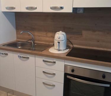Edolo Apartamento | La finestra sul giardino - Edolo