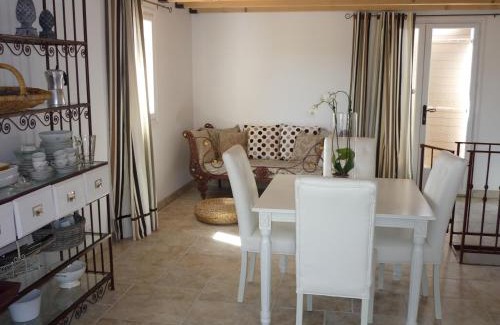 Saint-Saturnin-les-Apt Casa | La Fontaine des Noyers