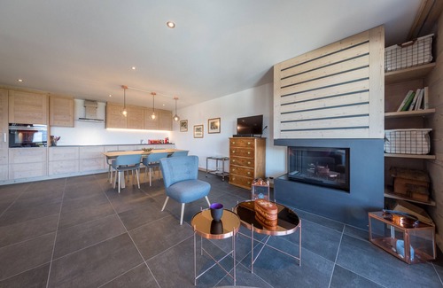 Saint-Pierre-de-Clages Apartamento | La Forêt 5 - Spa access