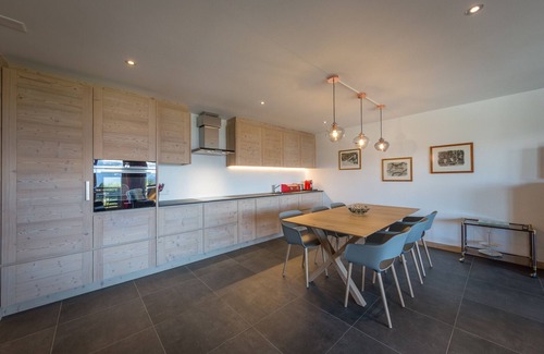 Saint-Pierre-de-Clages Apartamento | La Forêt 5 - Spa access