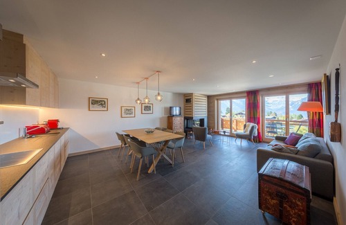 Saint-Pierre-de-Clages Apartamento | La Forêt 5 - Spa access