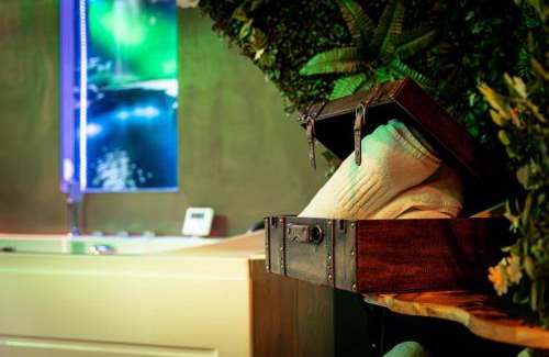 Schirrhein Apartamento | La Forêt Enchantée - Chambre à thème Love Room Jacuzzi - Évasion pour deux