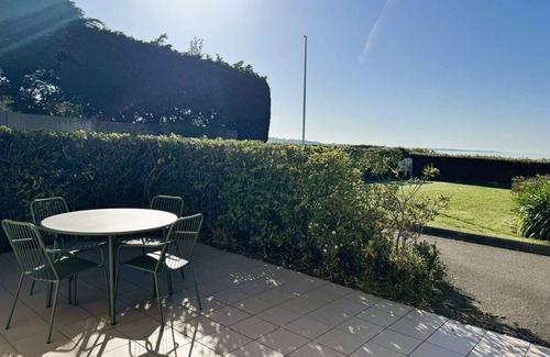La Foret-Fouesnant Apartamento | La Foret-Fouesnant, apartment "feet in the sand", beautiful sea view