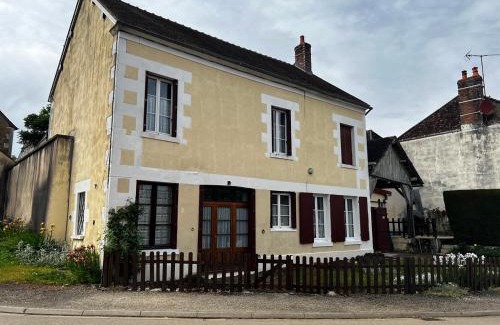 Sainte-Colombe-sur-Loing Casa | La Forge 4 personnes