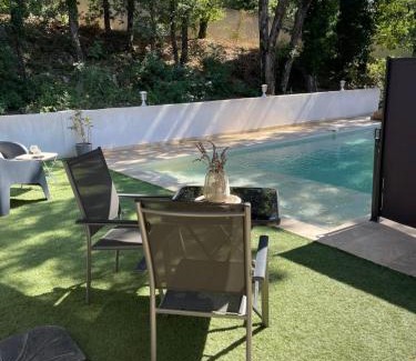 Saint-Maximin-la-Sainte-Baume Cama Y Desayuno | La villa