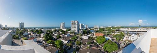 Urbanizacion Eliana Apartamento | La Frontier Penthouse Suites