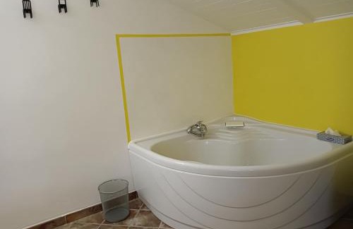 Monticello d'Alba Casa | La Fuga Affittacamere