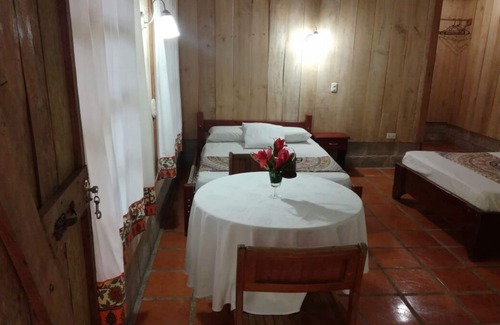 Quebrada La Gamba Cabina | La Gamba Rainforest Lodge