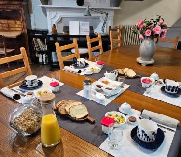 Moncontour Cama Y Desayuno | LA GARDE DUCALE