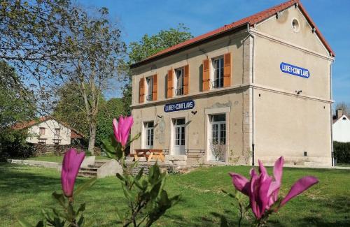 Esclavolles-Lurey Otro | La Gare de Lurey Conflans gîte et hébergements insolites en Champagne