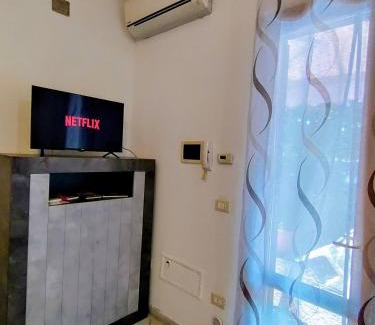 Riglione Apartamento | La gemma di Pisa mini casa giardino BBQ parcheggio