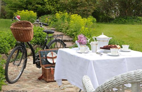 Moulins-sur-Orne Cama Y Desayuno | La Gentilhommière de Moulins