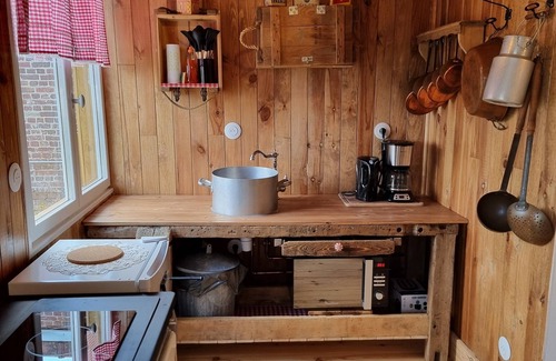 Ribecourt-Dreslincourt Casa | La Germaine - wooden shack in the countryside
