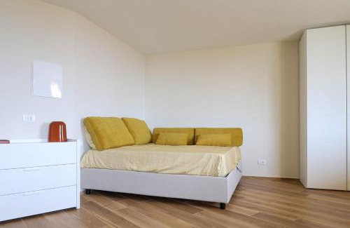 Padenghe sul Garda Apartamento | La Gialla Attico dAmore