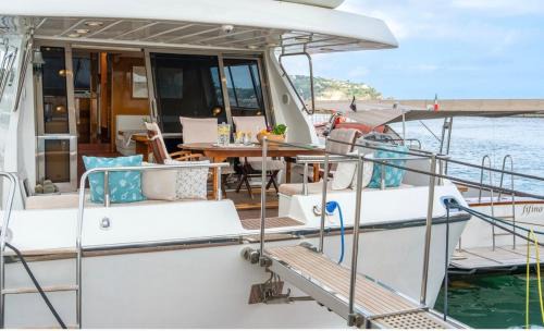 Succhivo Alquiler De Eote | La Giorgia Boat