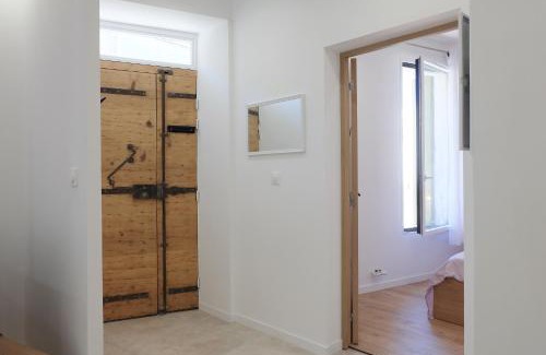 Aigues-Vives Apartamento | La Glycine