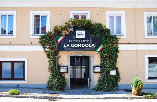 Niederneukirchen Casa | La Gondola