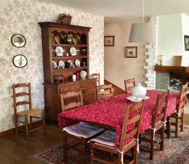 Carrouges Casa | La grande maison de Carrouges