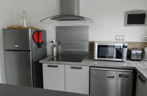 Murviel-les-Beziers Apartamento | Apartamento en la azotea con jacuzzi clasificado 4 * por Étoiles de France