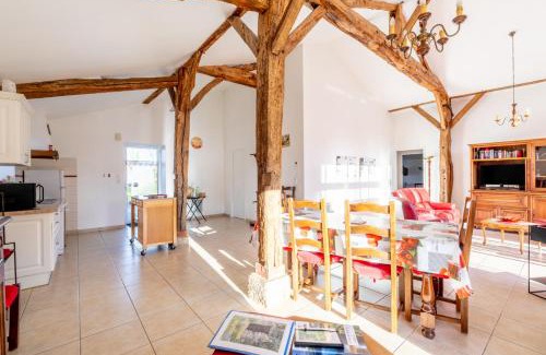 Saint-Julien-des-Landes Casa | La grange - gîte calme en campagne