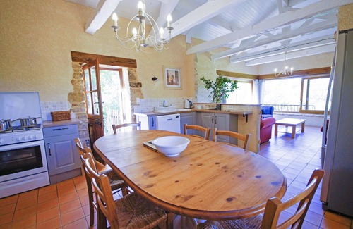 Sainte-Foy-de-Belves Apartamento | La Grange - sleeps 6 guests in 3 bedrooms