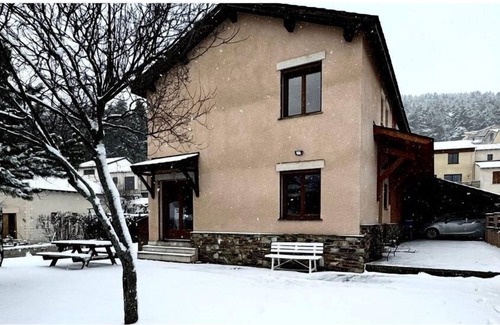 Formigueres Casa | La Granja - Maison avec cheminée, jardin, baby-foot