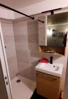 Villeveyrac Apartamento | La Grenadieère