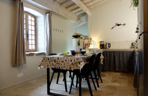 Revest-du-Bion Casa | La Grisonne - Gîte Nordine