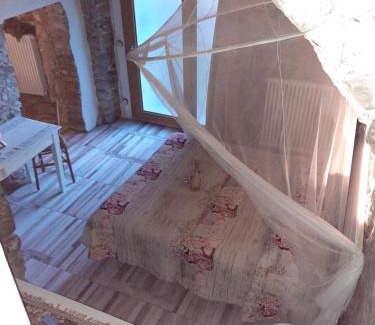Lezzeno Casa | La grotta dell'Antica Calvasino - Jacuzzi