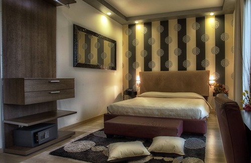 Ovest Hotel | La Grotta Hotel