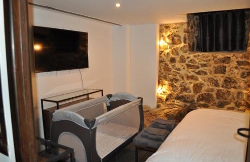 Sete Apartamento | La Grotte Coeur de ville Original Souplex