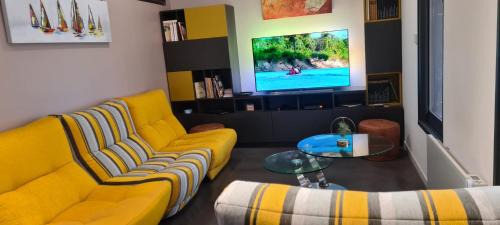 Sete Apartamento | La Grotte Coeur de ville Original Souplex