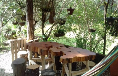 Guarne Cabina | Cabaña Casa de barro La guaca con chimenea, cerca a Parque Arvi