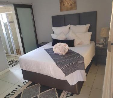 Ga-Segonyana Casa | La-Guna Guesthouse