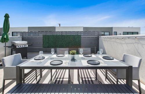 Central San Pedro Casa | LA Harbor Home with Private Rooftop near #DTLA