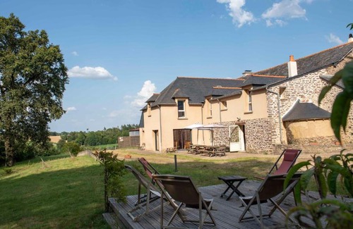 Saint-Malon-sur-Mel Cama Y Desayuno | La Hulotte