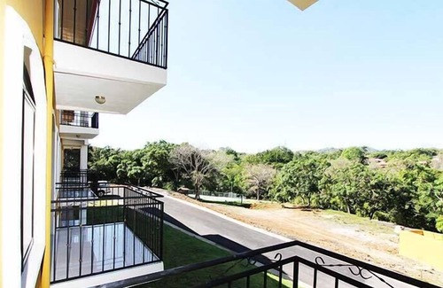 Atenas Apartamento | La Jacaranda Luxury Condos