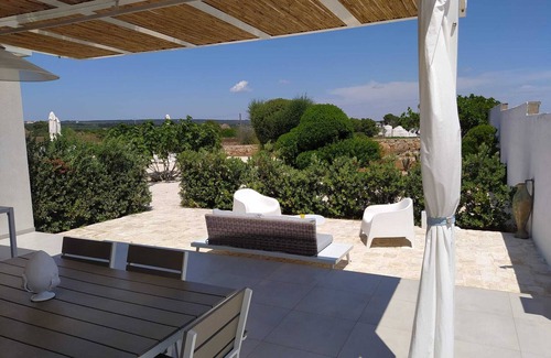 Manduria Villa | Villa "La Janca" con piscina - Dune House con jardín a 2 pasos de la playa