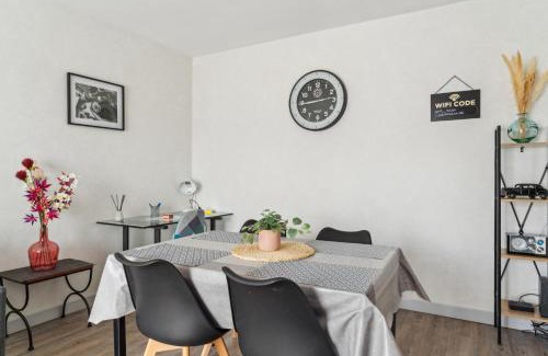 Greneraie-Clos Toreau Apartamento | La Jol'Nantaise - Proche Tram ligne 2 & 3 et Bus