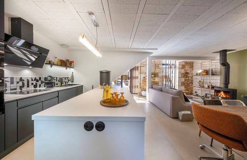 Le Buisson-de-Cadouin Casa | La Jolie Vie - La Grange des Amis: creating memories together