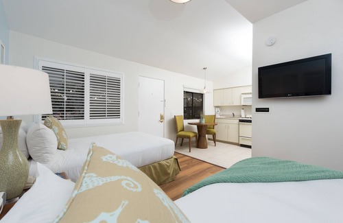 La Jolla Shores Complejo | La Jolla Beach and Tennis Club