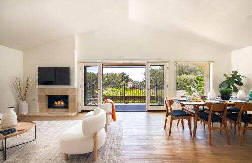 La Jolla Heights Casa | La Jolla Hillside Views and Coastal Comfort
