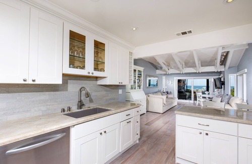 La Jolla Shores Condominio | La Jolla Shores Beachfront Bungalow - Frente al mar y frente al parque