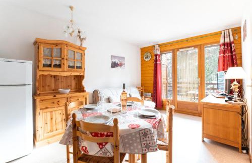 La Joue du Loup Apartamento | La Joue du Loup, appartement pour 4 avec terrasse