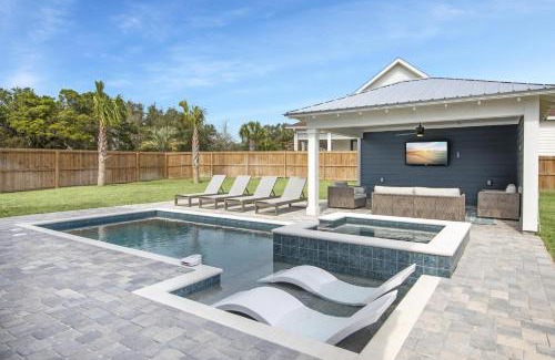 Seacrest Casa | La Joya Azul