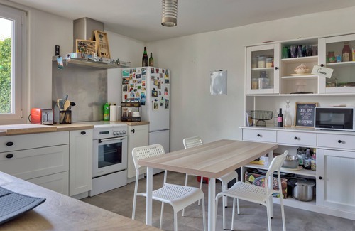 Grand-Couronne Apartamento | La Kase Dali, jolie maison de ville avec jardin