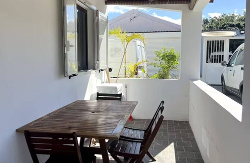 Trois Mares Casa | La Kaz à Payet