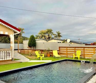 L'Etang-Sale Casa | La Kaz Baz ' île