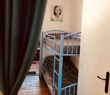 Plan-de-la-Tour Apartamento | La Lazarenco Piscine 1