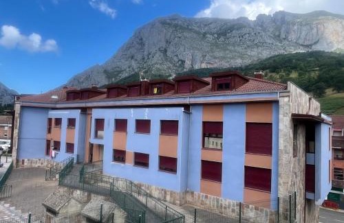 La Plaza Apartamento | La Leyenda de Teverga